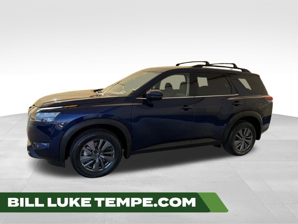 Used 2024 Nissan Pathfinder SV