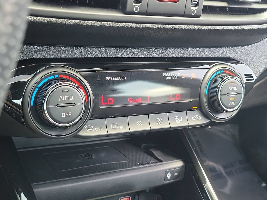 Certified 2024 Kia Forte GT FWD image 16