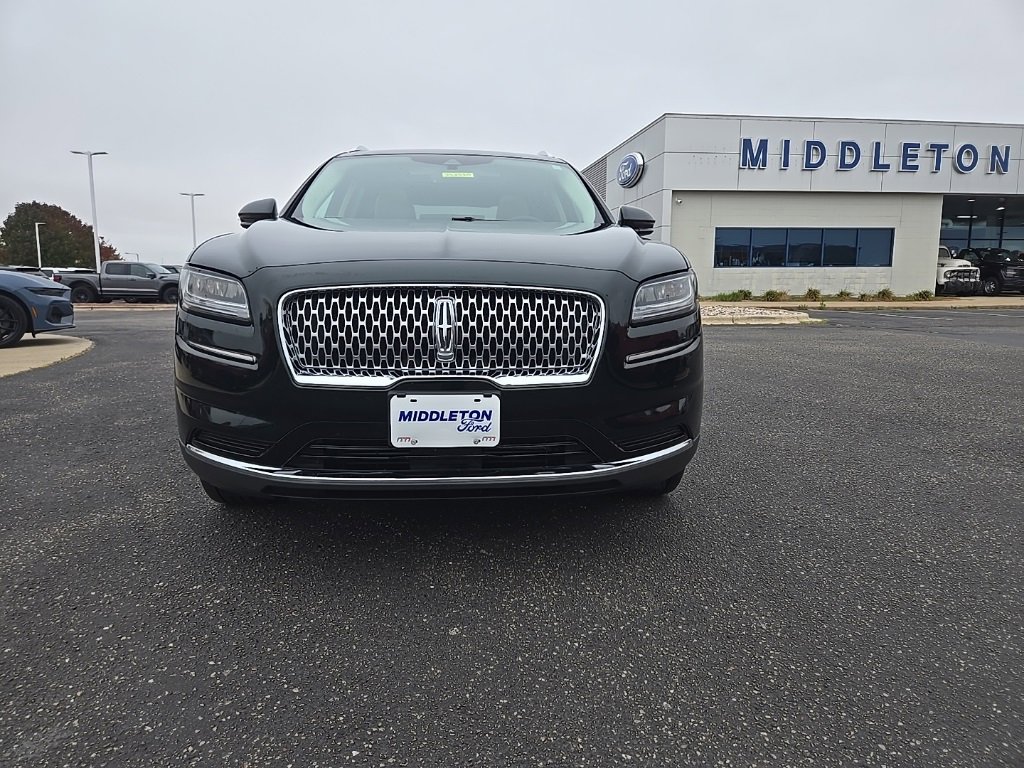 Used 2021 Lincoln Nautilus Reserve image 3