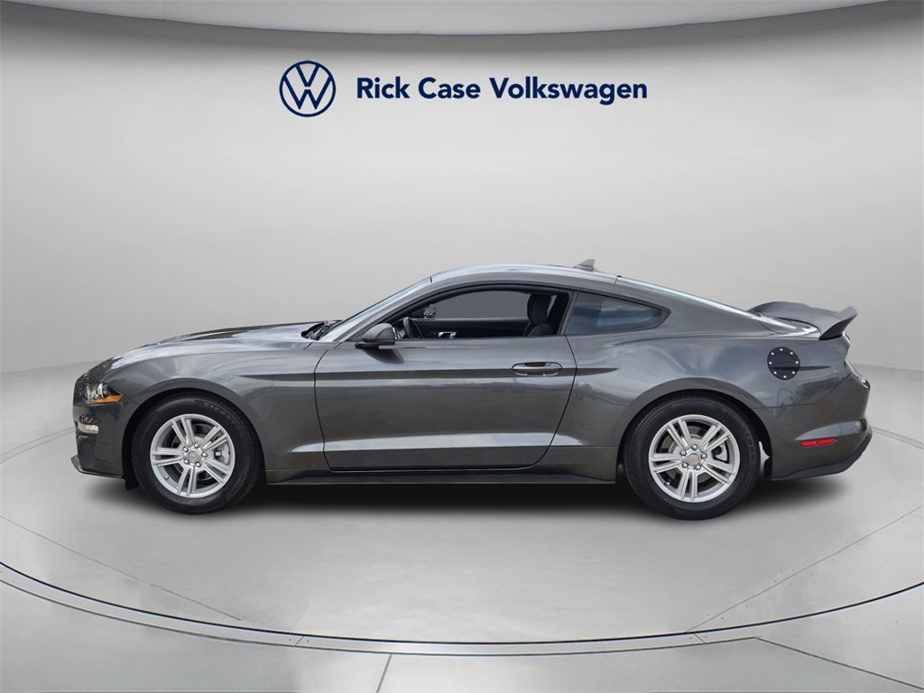 Used 2020 Ford Mustang Coupe image 4