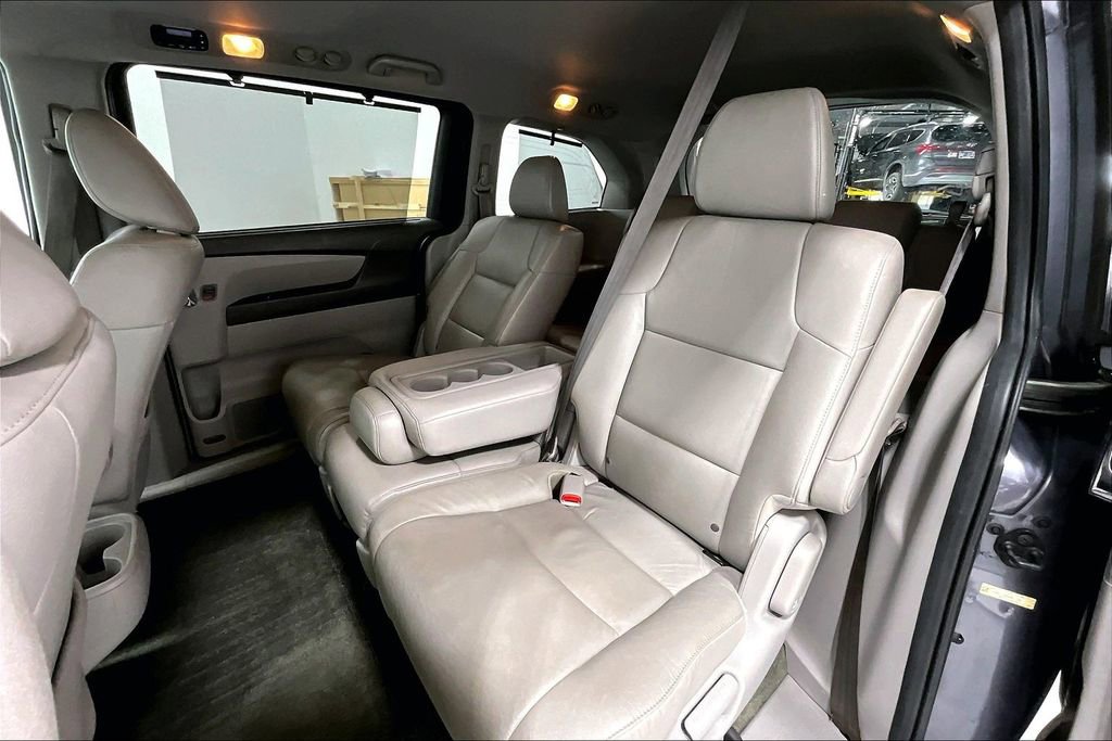 Used 2016 Honda Odyssey Touring image 35
