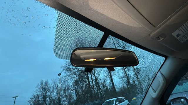 Used 2018 Nissan Frontier S image 24