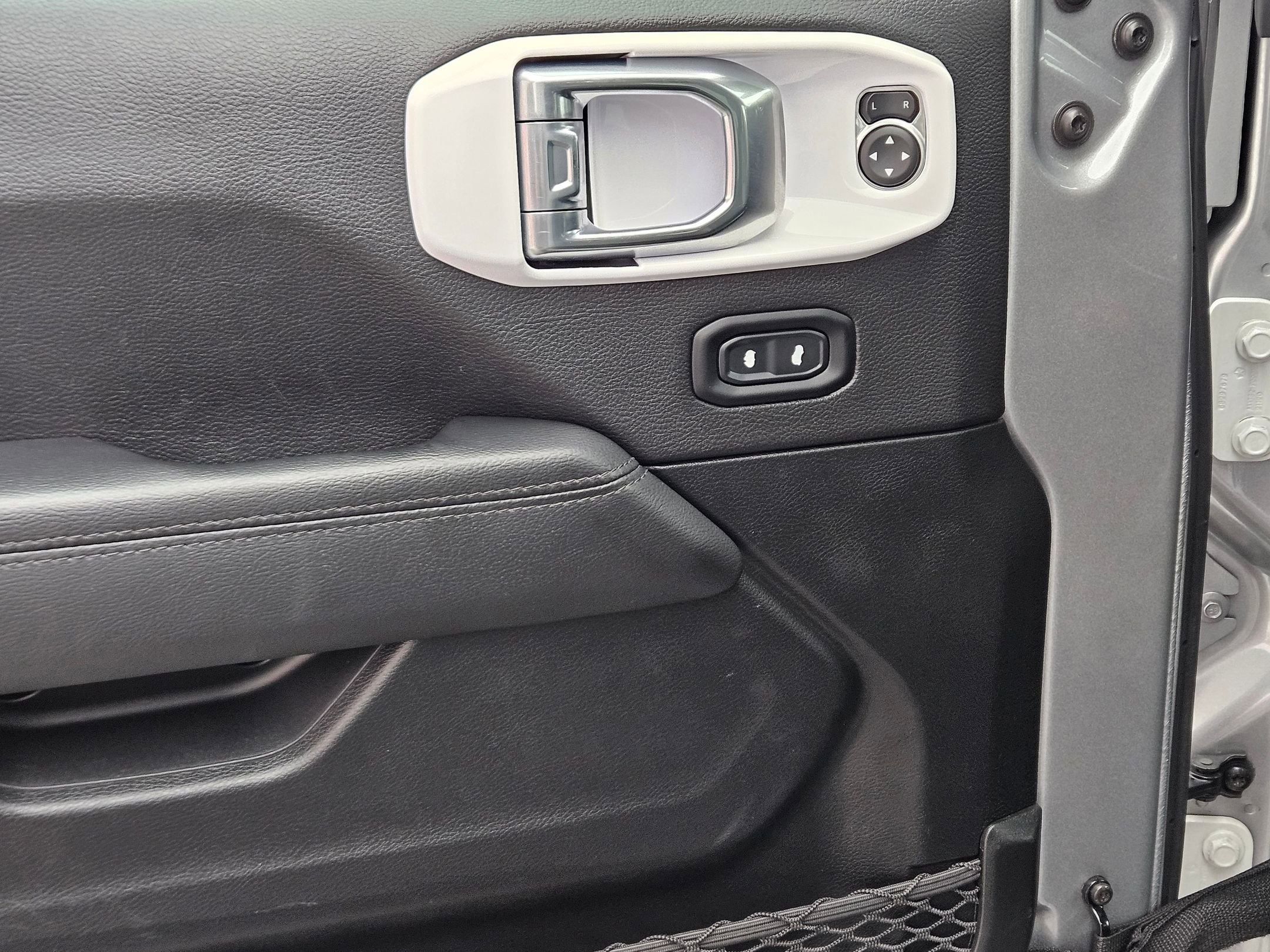 Used 2021 Jeep Wrangler Unlimited Sahara image 19