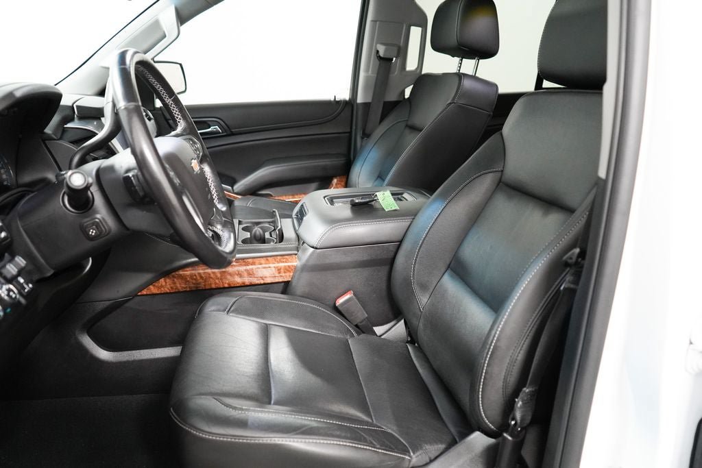 Used 2019 Chevrolet Tahoe Premier w/ Max Trailering Package AWD/4WD image 13