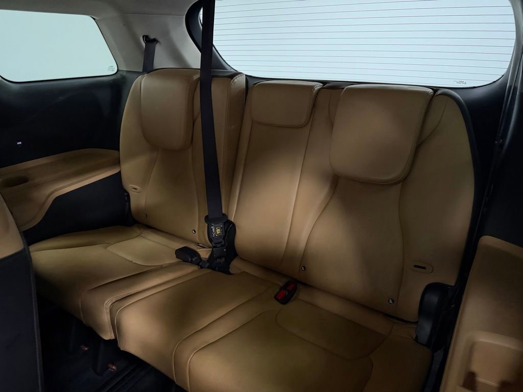 Used 2023 Kia Carnival LX FWD image 23