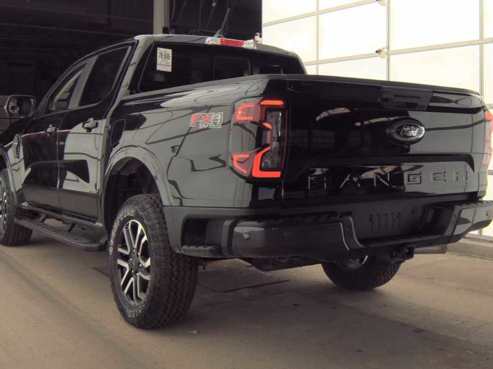 Used 2024 Ford Ranger Lariat w/ FX4 Off-Road Package image 8