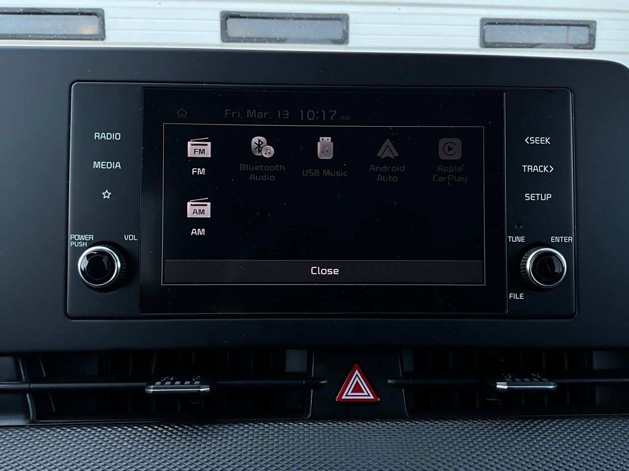 Used 2025 Kia Sportage LX image 28