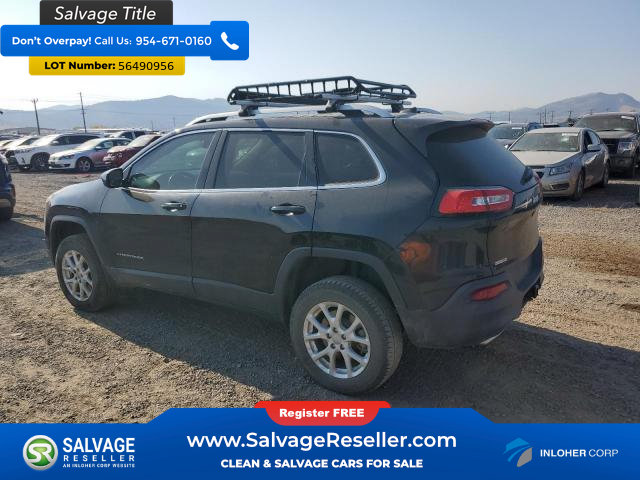 Used 2016 Jeep Cherokee Latitude w/ Comfort/Convenience Group AWD/4WD image 3