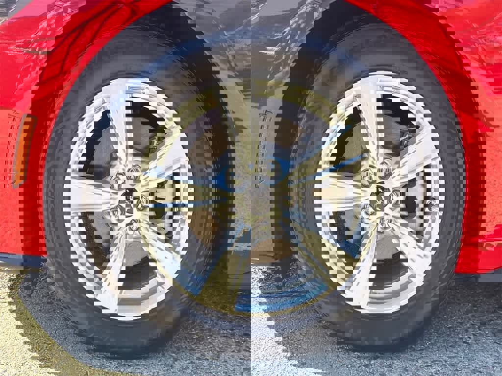 Used 2024 Ford Mustang Coupe image 9