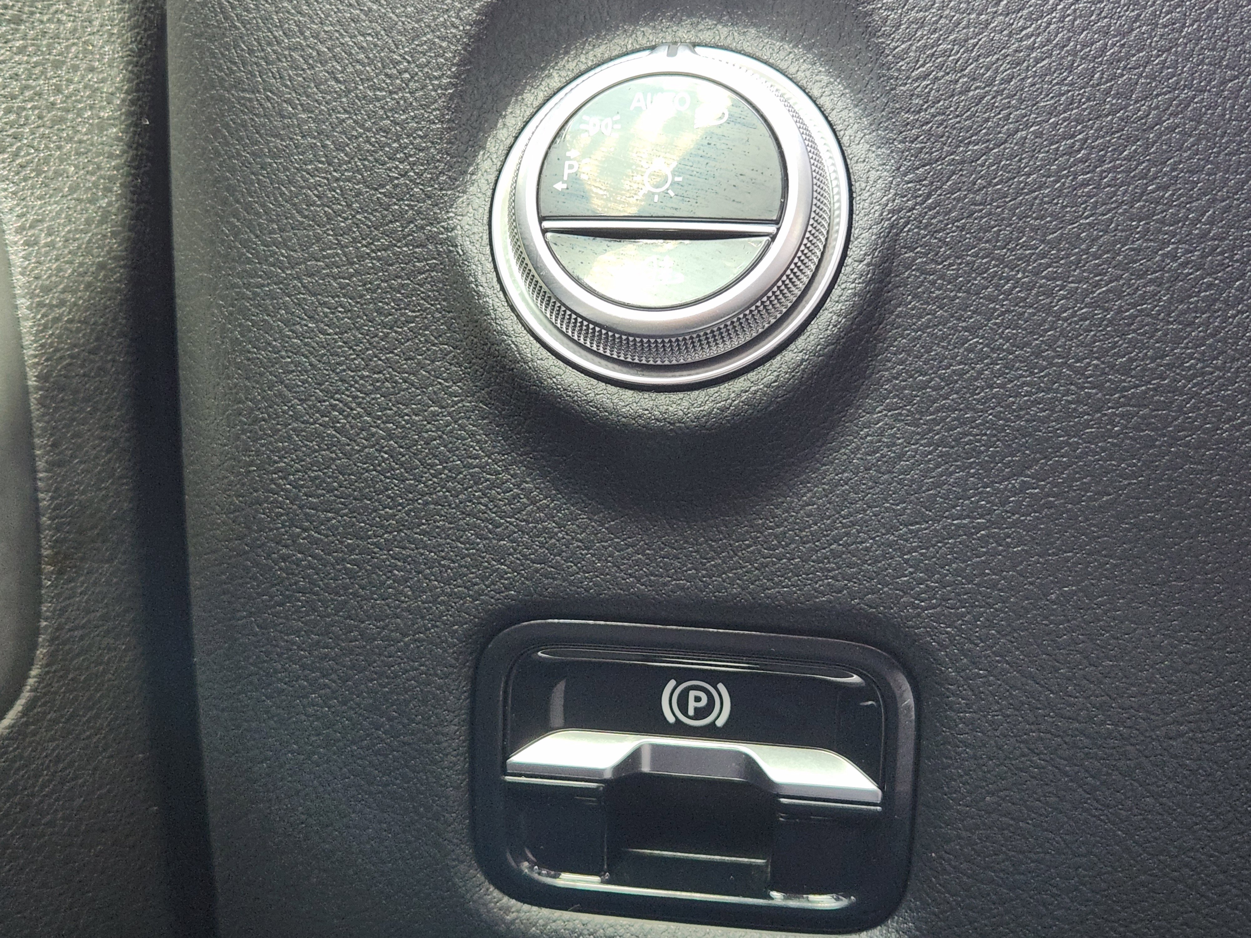 Certified 2024 Mercedes-Benz C 300 Sedan image 20