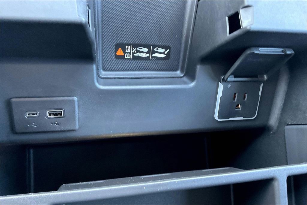 New 2026 GMC Sierra 1500 SLT w/ SLT Premium Package image 23