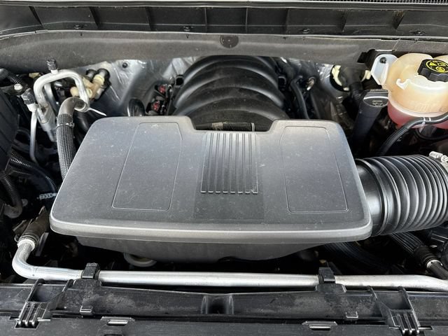 Certified 2023 Chevrolet Suburban RST w/ Luxury Package AWD/4WD image 27