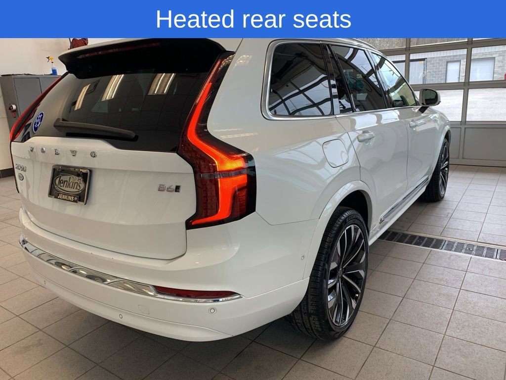 Used 2025 Volvo XC90 B6 Plus image 18