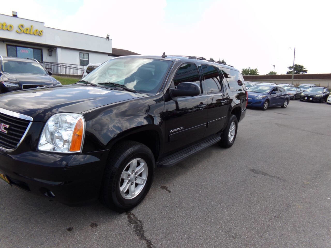 Used 2014 GMC Yukon XL SLT image 39