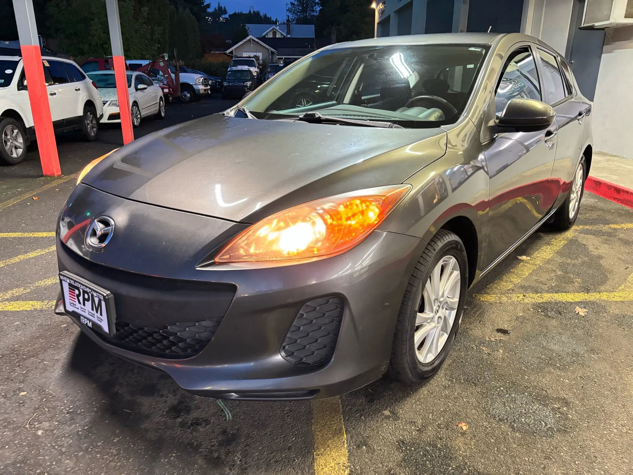 Used 2012 MAZDA MAZDA3 i Touring image 3