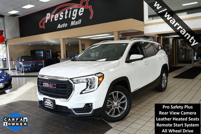 Used 2022 GMC Terrain SLT image 1