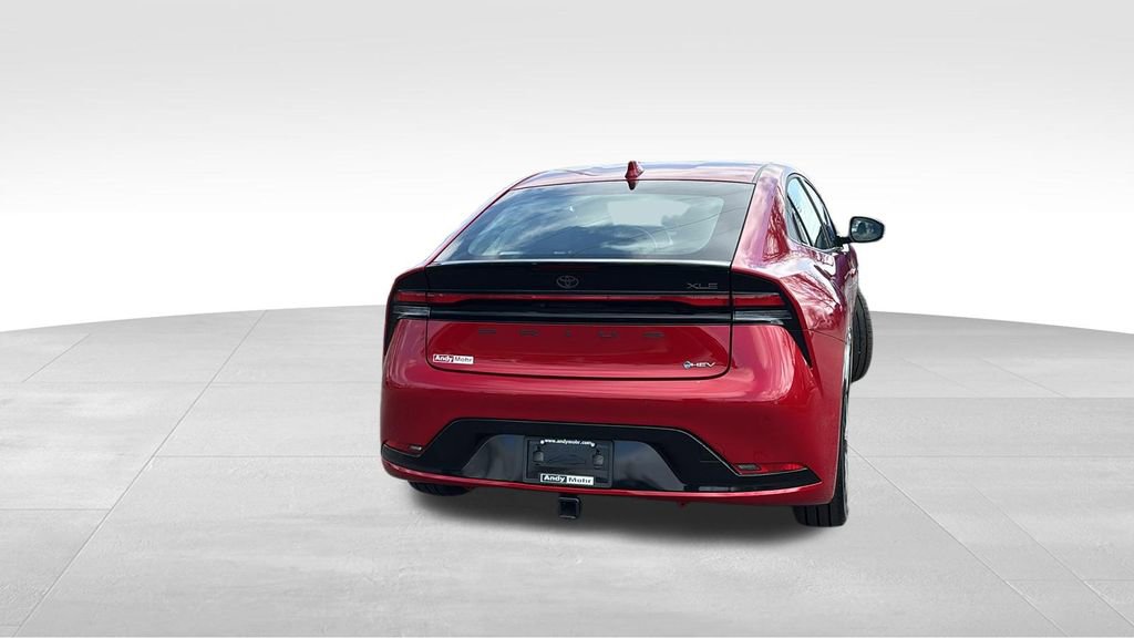 Used 2024 Toyota Prius XLE image 6