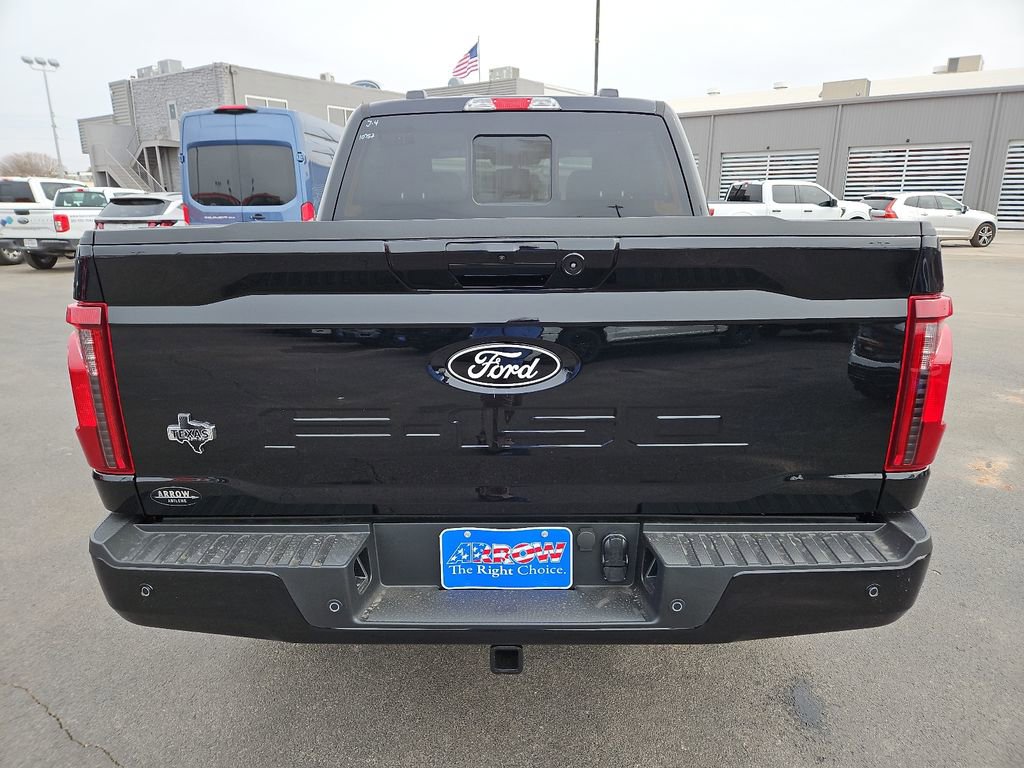 New 2026 Ford F150 XLT w/ Equipment Group 302A MID image 10