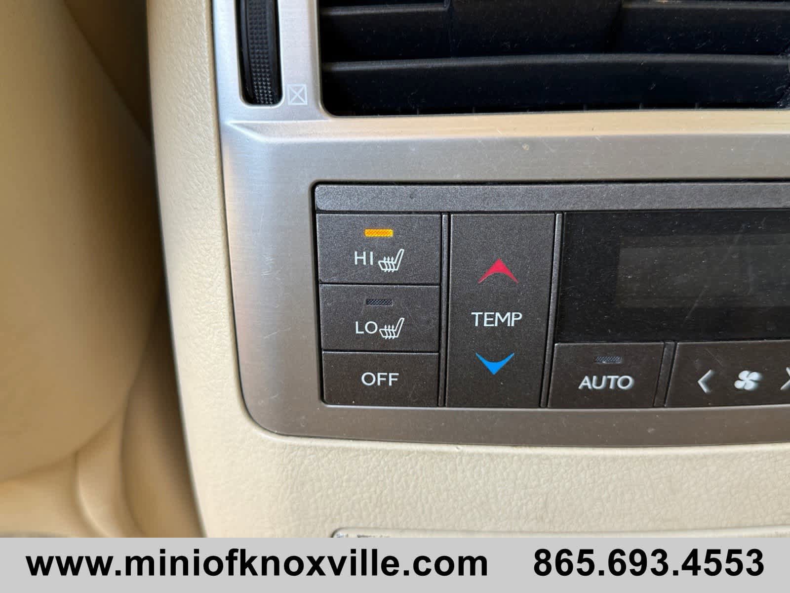 Used 2014 Lexus LX 570 4WD image 20