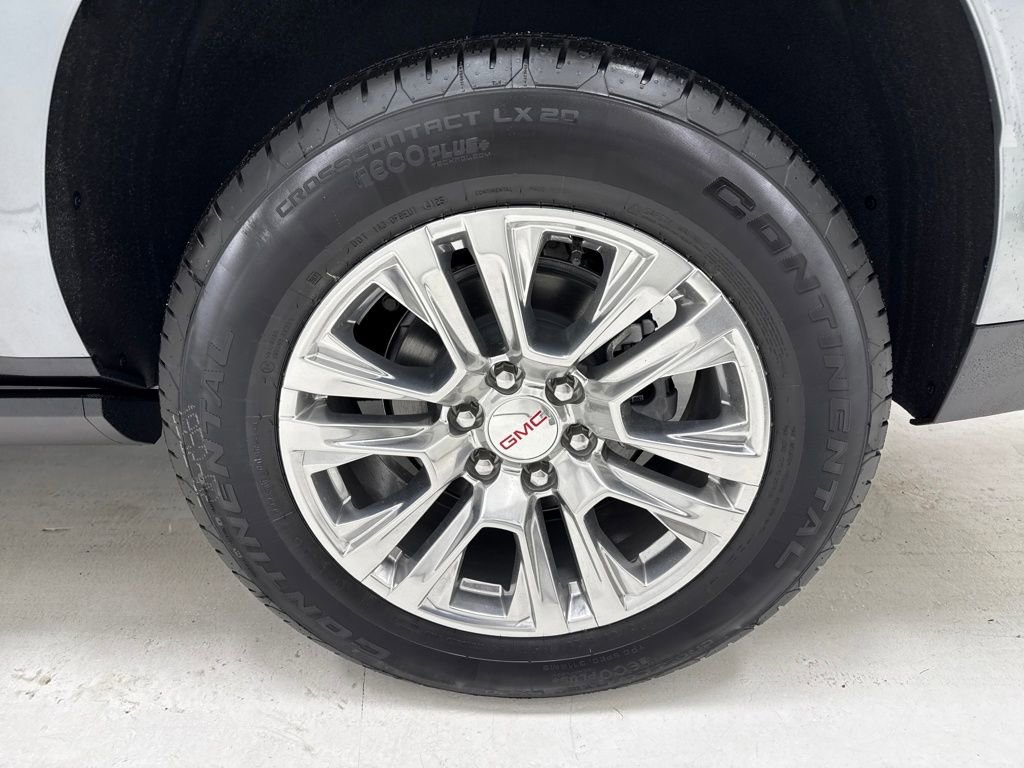 New 2026 GMC Yukon XL Denali w/ Sun & Power Step Package image 7