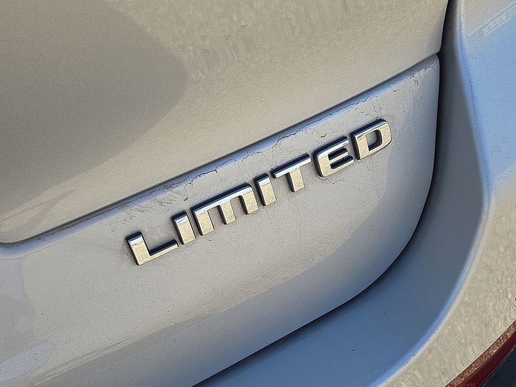 Used 2021 Jeep Grand Cherokee L Limited w/ MOPAR Finishing Package image 13