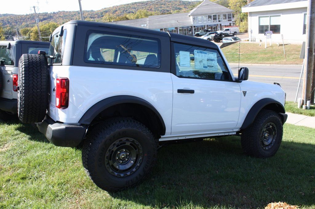 New 2025 Ford Bronco 2-Door w/ Sasquatch Package image 4