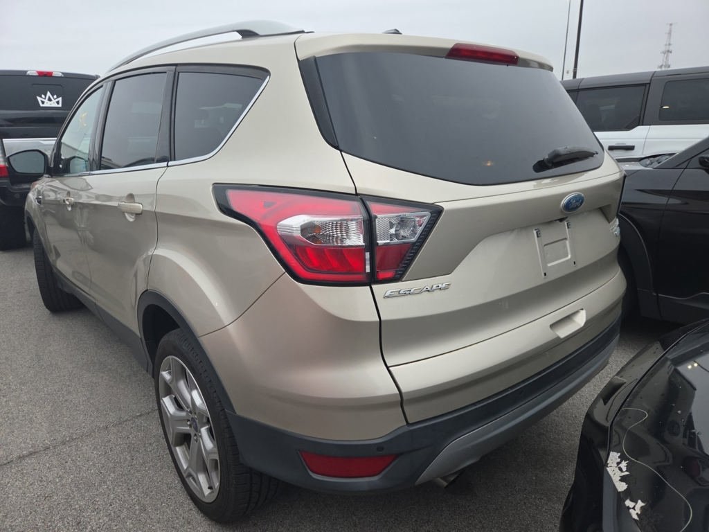 Used 2017 Ford Escape Titanium AWD/4WD image 4