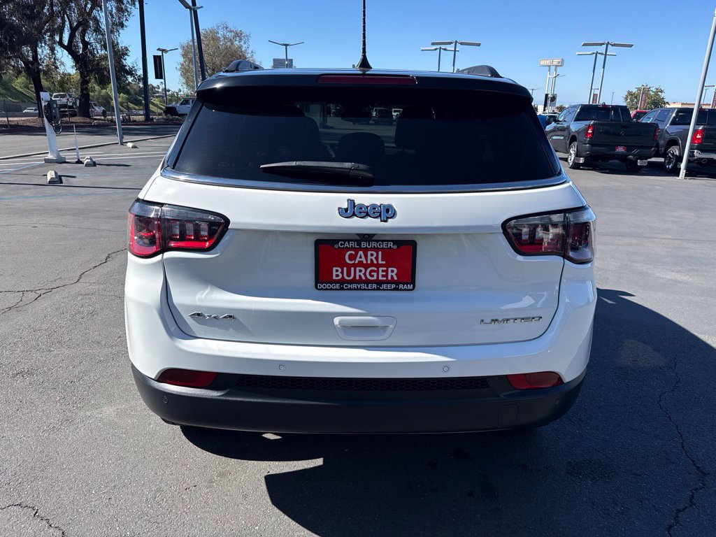 Certified 2024 Jeep Compass Limited AWD/4WD image 6