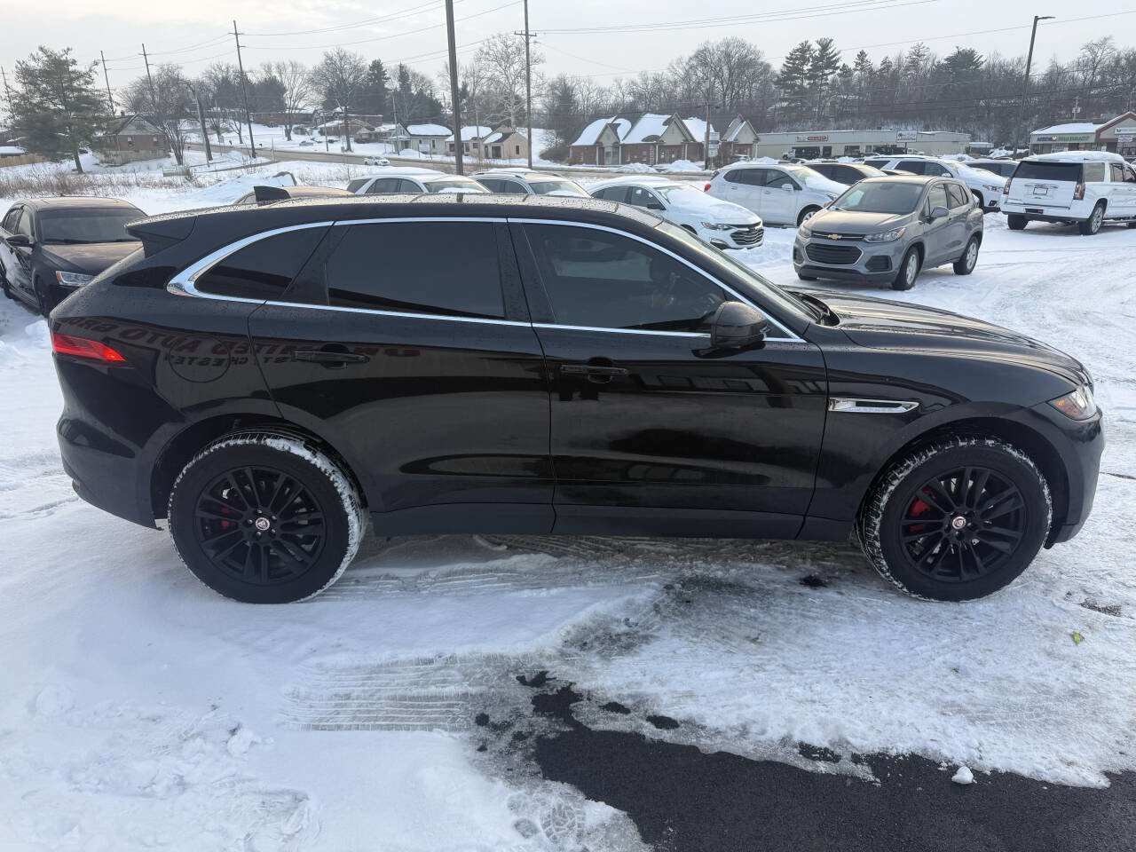 Used 2020 Jaguar F-PACE Prestige image 8