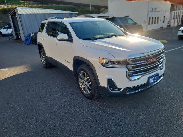 Used 2023 GMC Acadia SLT image 2