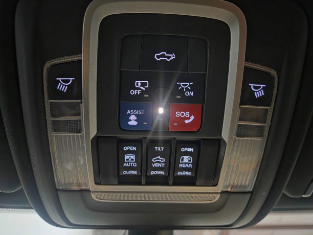 Used 2020 RAM 2500 Limited image 67