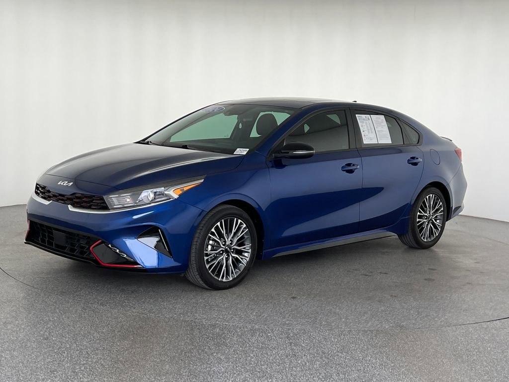 Used 2024 Kia Forte GT-Line w/ GT-Line Premium Package image 9