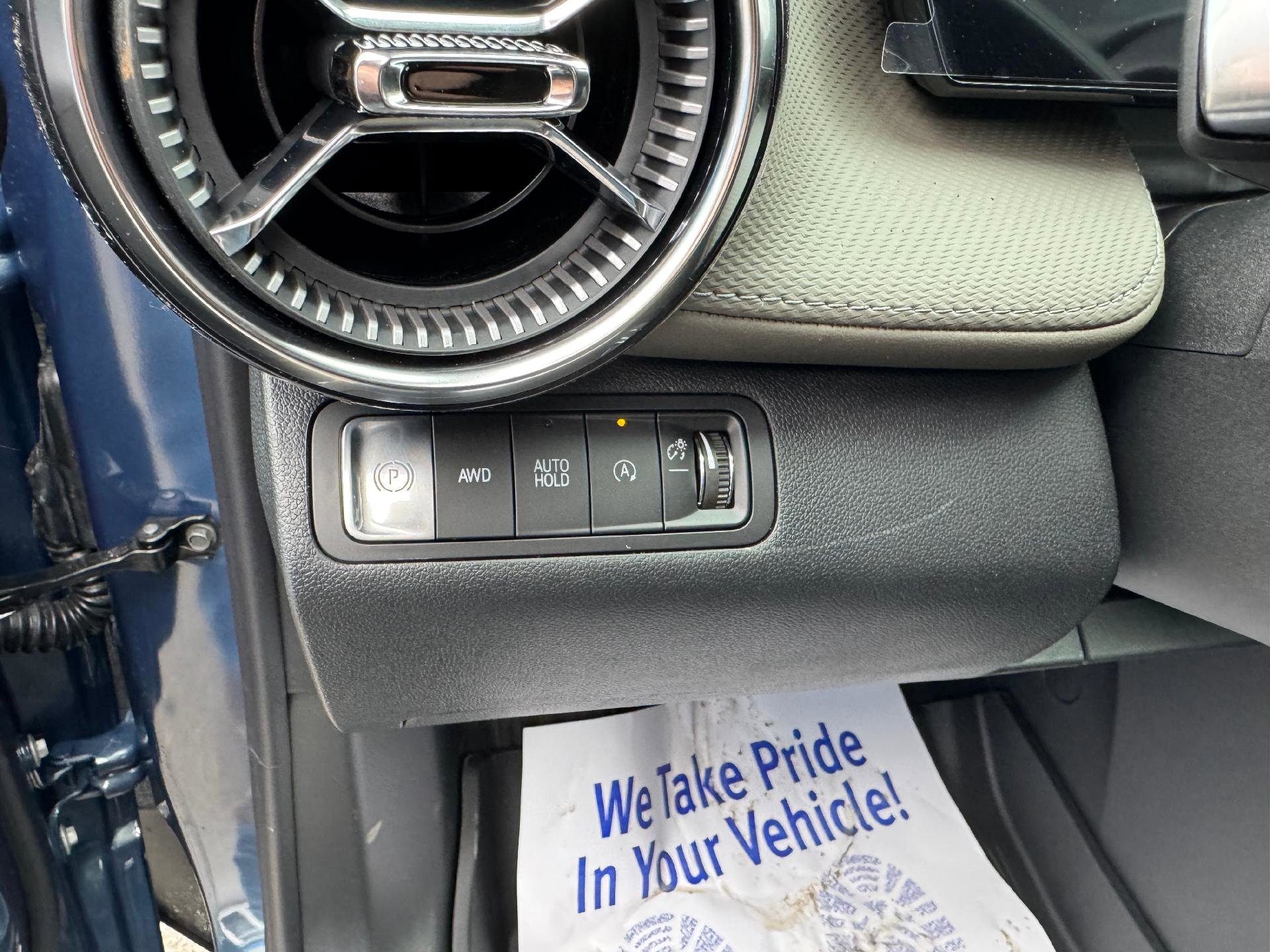 New 2026 Chevrolet Equinox LT w/ Convenience Package II image 24