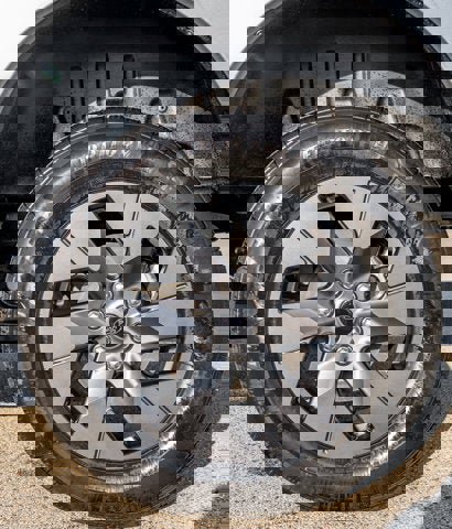 New 2025 Ford F150 Lightning Lariat image 54