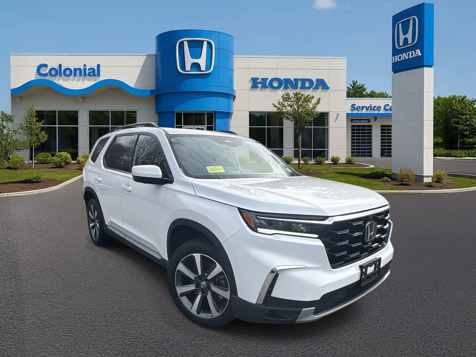 Used 2025 Honda Pilot Elite image 8