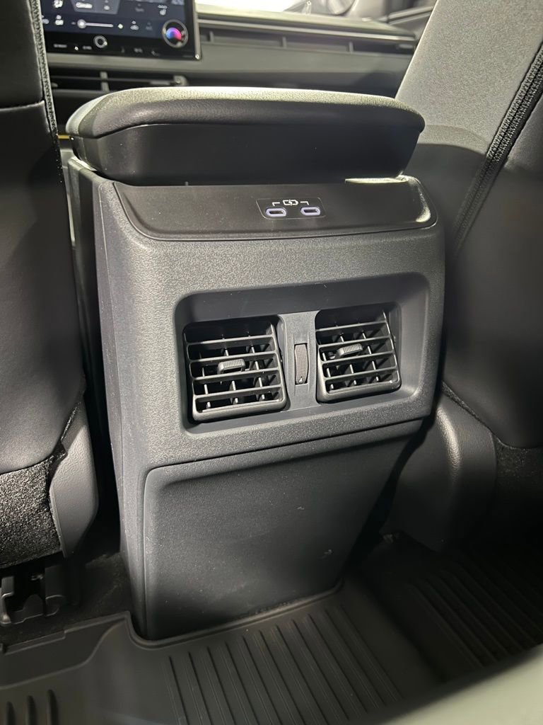 New 2026 Toyota C-HR AWD/4WD image 17