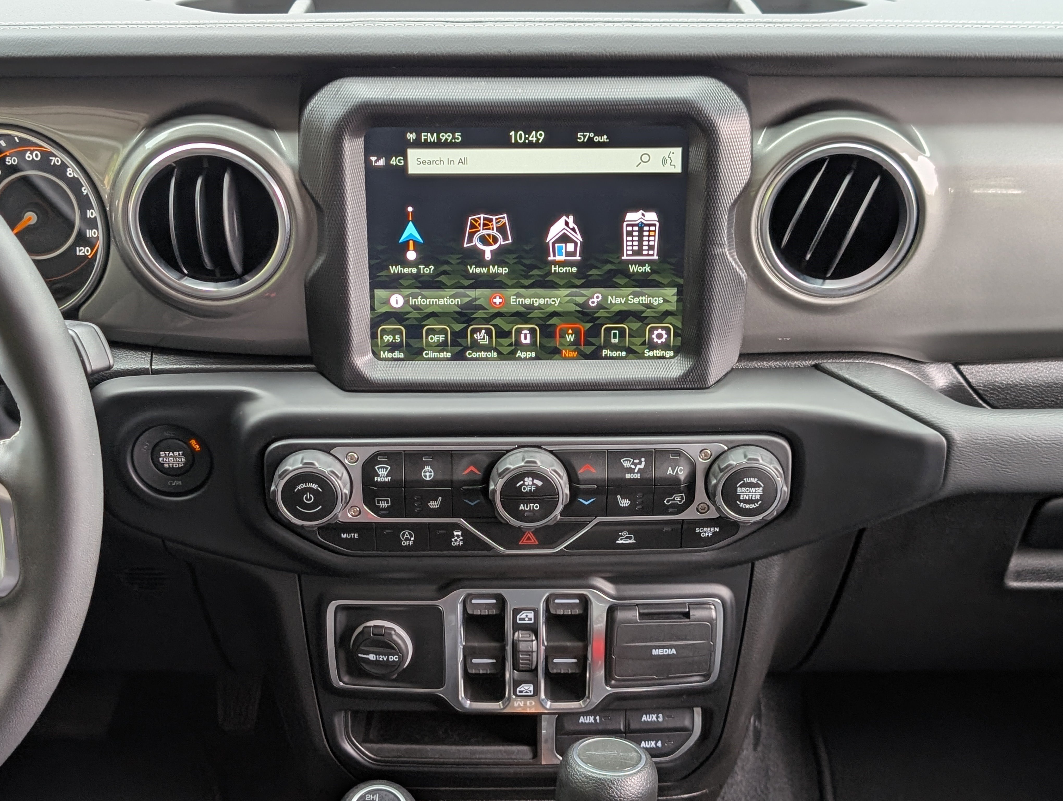 Used 2023 Jeep Gladiator Overland w/ LED Lighting Group AWD/4WD image 25