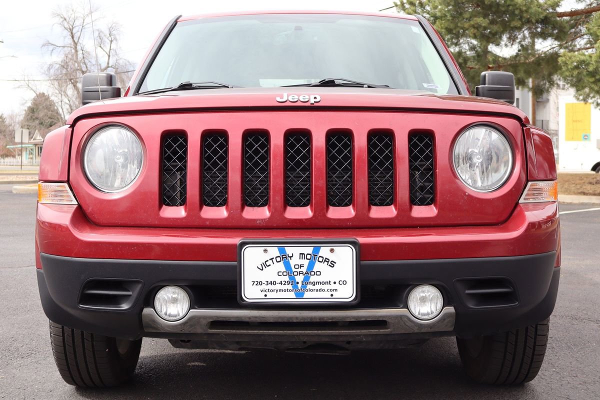 Used 2016 Jeep Patriot High Altitude image 13