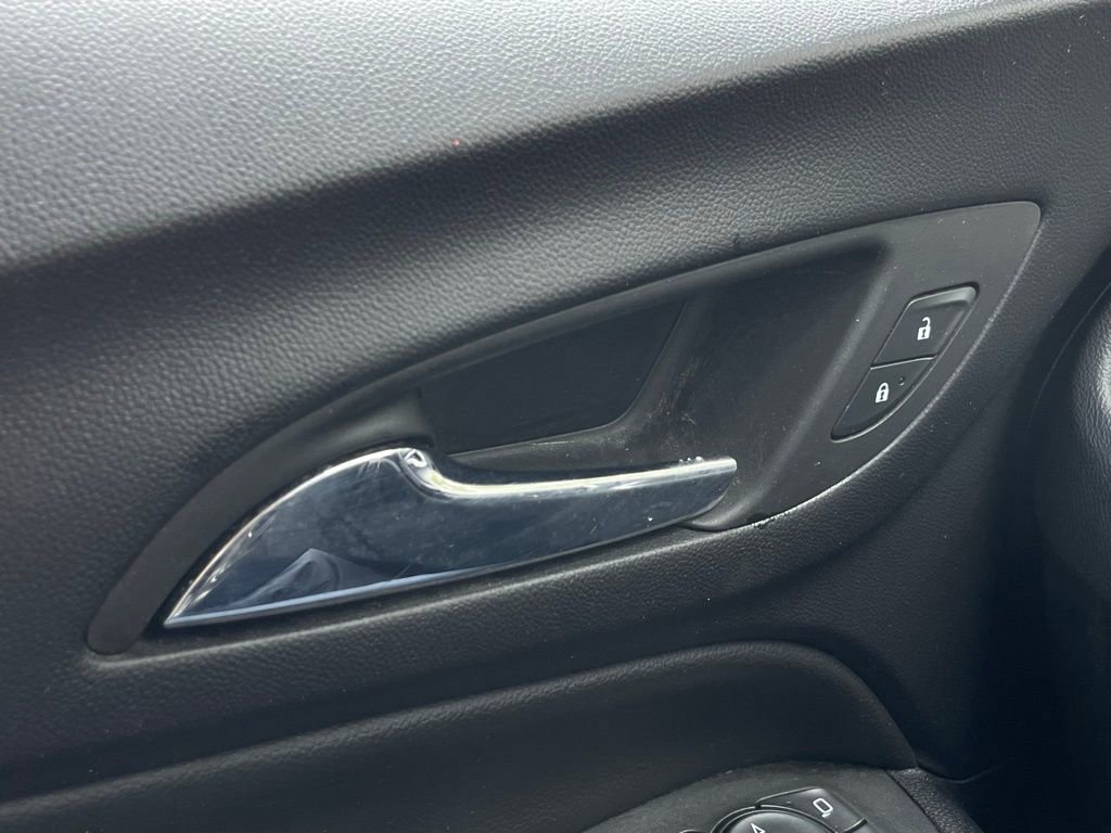 Used 2023 Chevrolet Equinox LT image 13