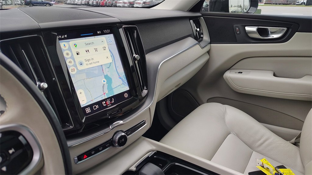 Certified 2023 Volvo XC60 B5 Core w/ Climate Package image 23