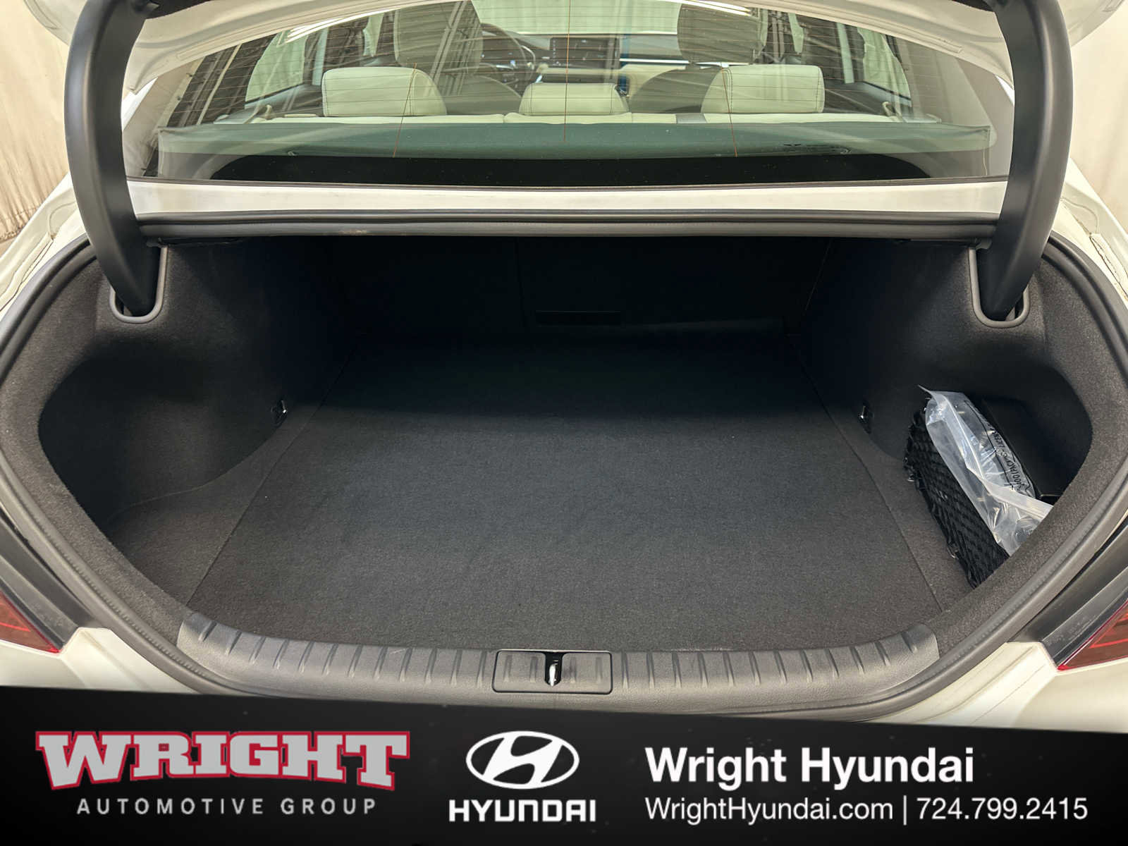 Certified 2025 Genesis G70 2.5T image 14