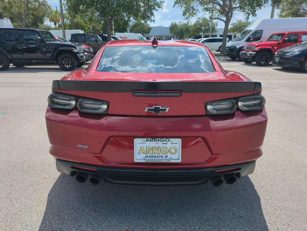 Used 2022 Chevrolet Camaro SS RWD image 7