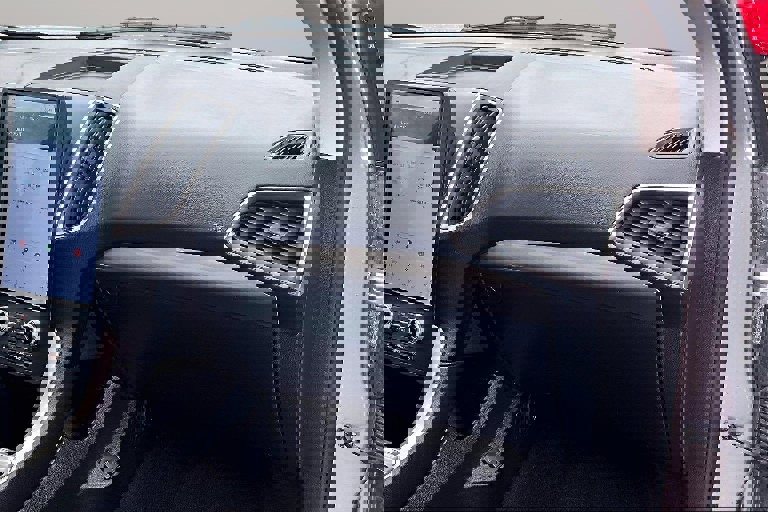 Used 2024 Ford Edge SEL w/ Convenience Package image 21