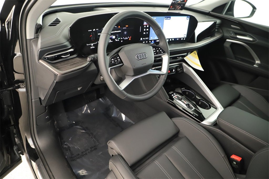 New 2025 Audi Q5 Premium Plus image 15