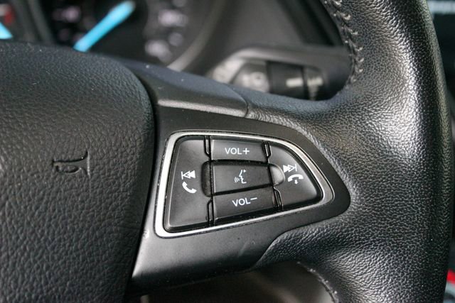 Used 2019 Ford Escape SEL AWD/4WD image 17