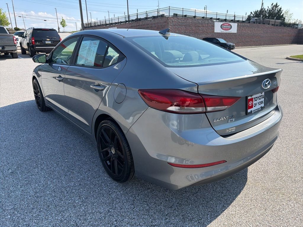 Used 2017 Hyundai Elantra SE FWD image 8