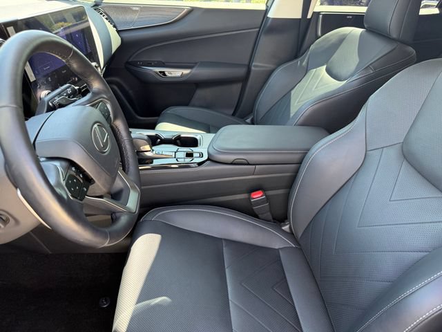Used 2022 Lexus NX 350h AWD w/ Vision Package image 12