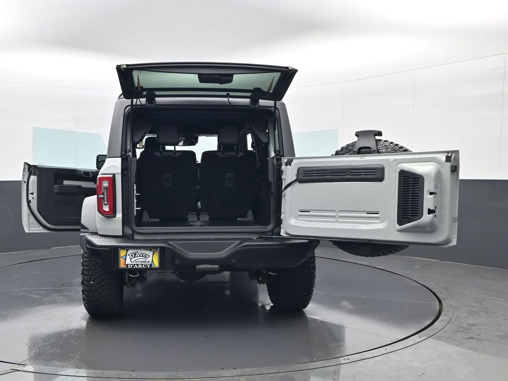 Used 2024 Ford Bronco Badlands w/ Sasquatch Package image 32