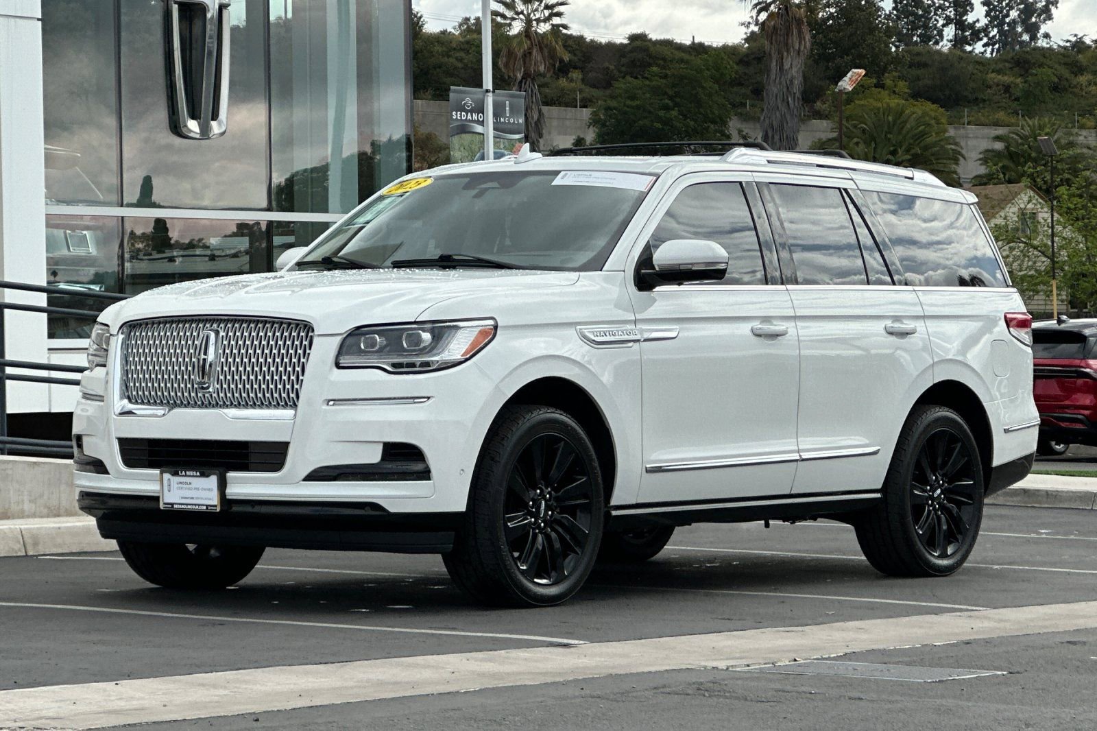 Certified 2023 Lincoln Navigator Reserve image 7