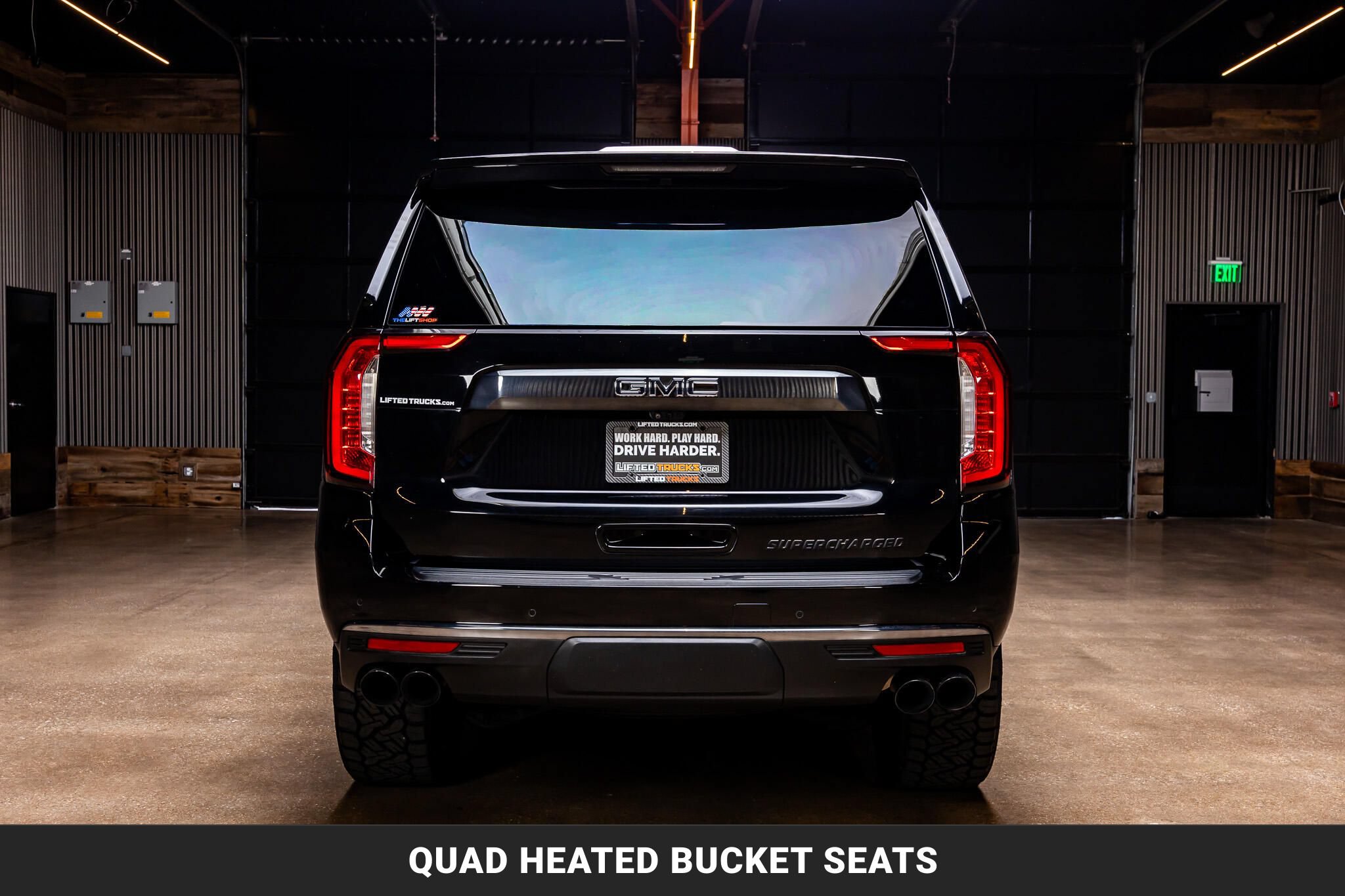 Used 2024 GMC Yukon Denali Ultimate w/ LPO, Floor Liner Package AWD/4WD image 8